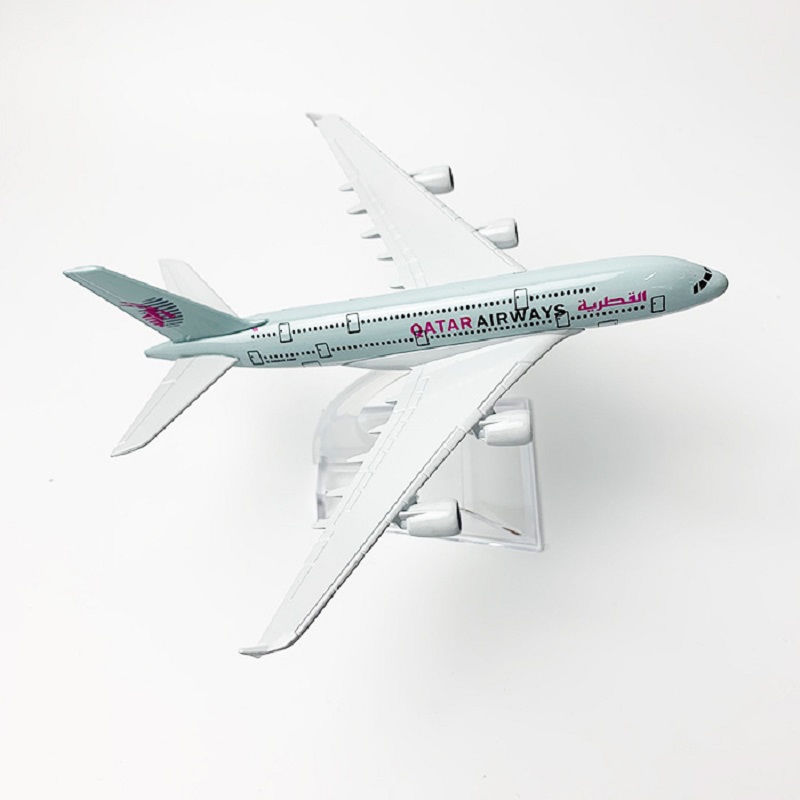 Modelo de Avião em Metal Fundi - Model Kit Plane avaliação e preço