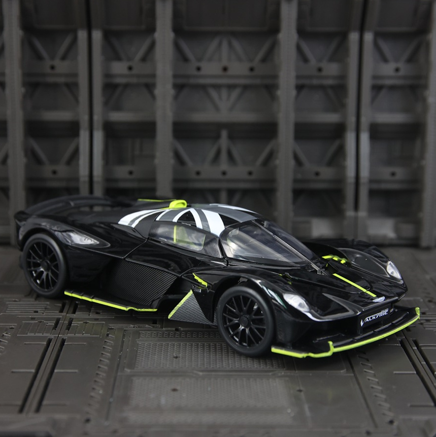 1/23 aston martin valkyrie lig - Model Kit Valkyrie avaliação e preço