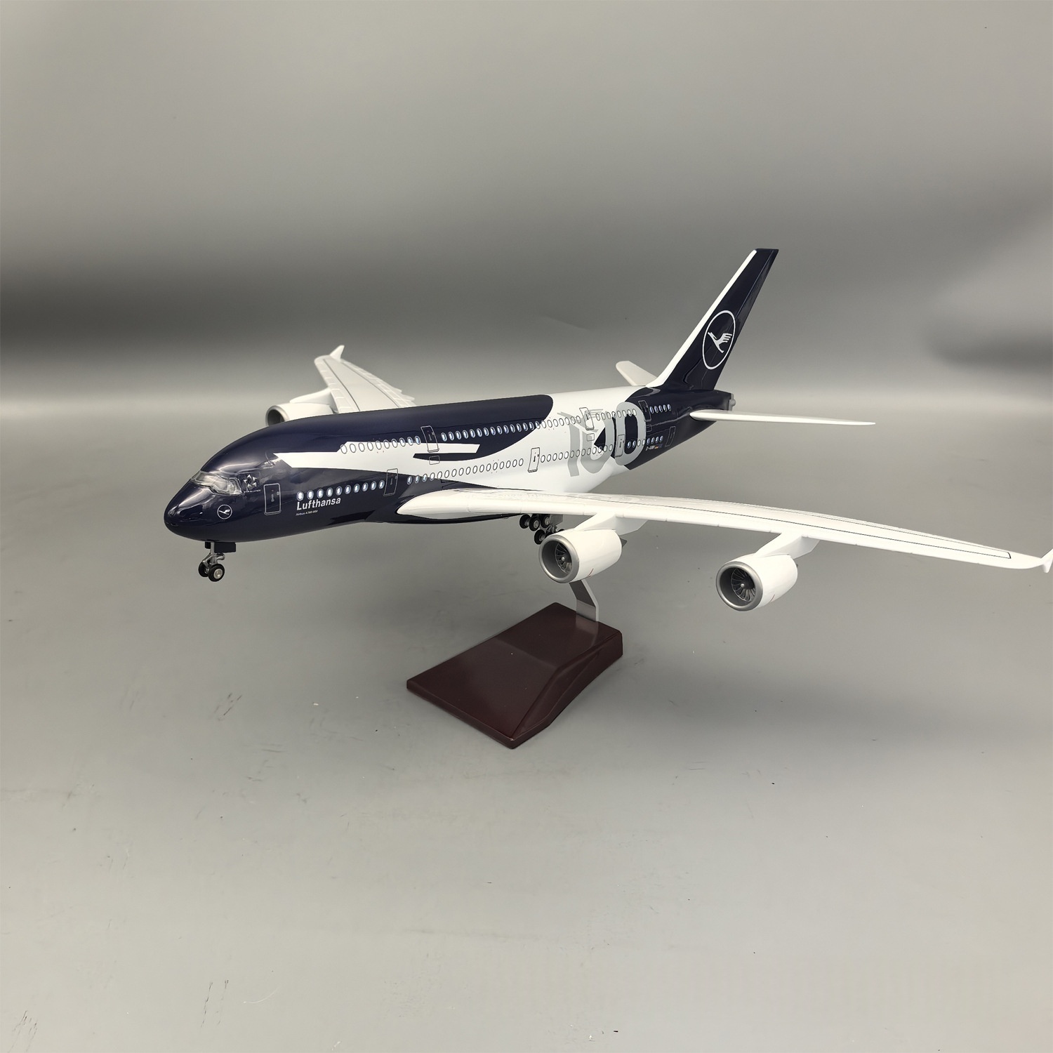 Novo Modelo de Avião de Resina - Model Kit Plane avaliação e preço