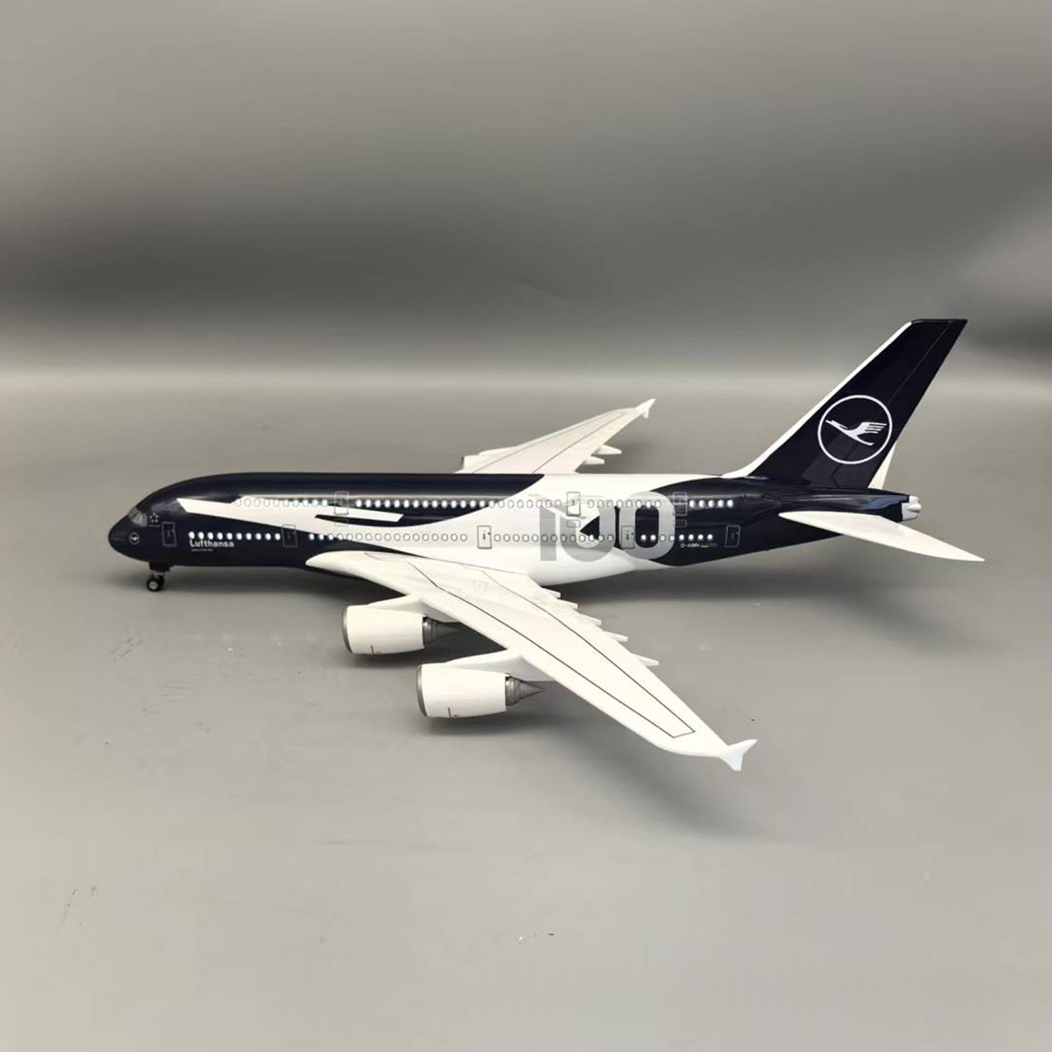 Novo Modelo de Avião de Resina - Model Kit Plane avaliação e preço
