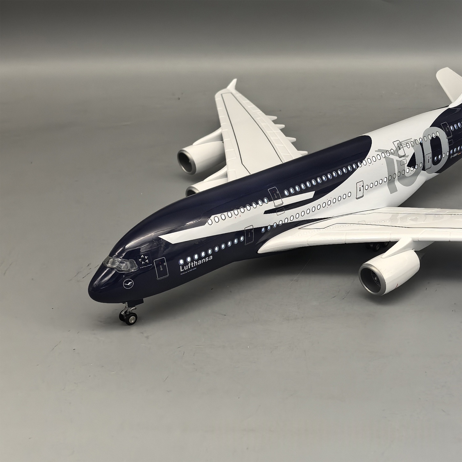Novo Modelo de Avião de Resina - Model Kit Plane avaliação e preço