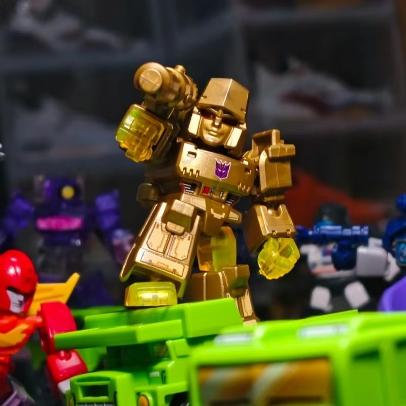 Venda quente Blokees Transform - Model Kit Transformers avaliação e preço