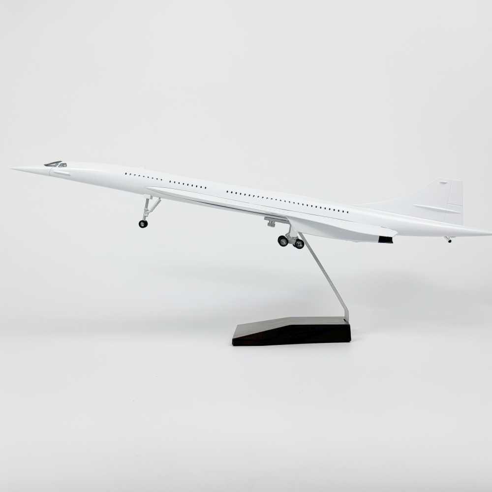 Kit de Modelo de Avião em Bran - Model Kit Plane avaliação e preço