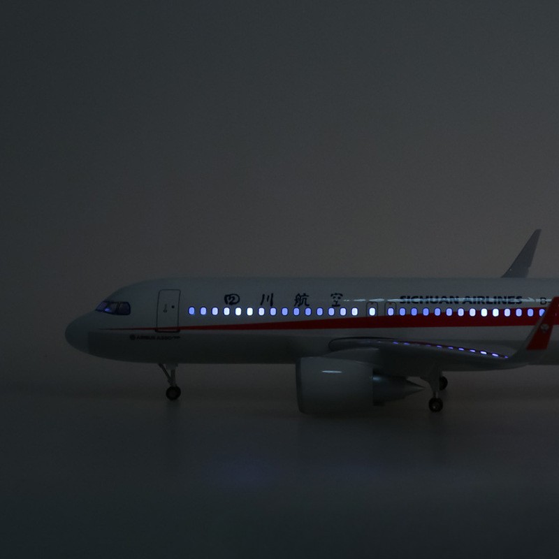 Modelo de avião em resina fund - Model Kit Plane avaliação e preço